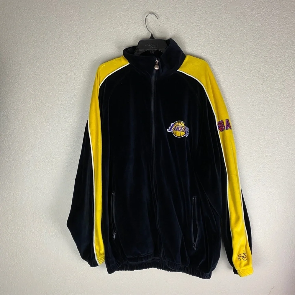 Unique Vintage Velvet Los Angeles Lakers Jacket